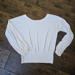 ABERCROMBIE WHITE COZY LONG SLEEVE SIZE MED WOMENS TOP